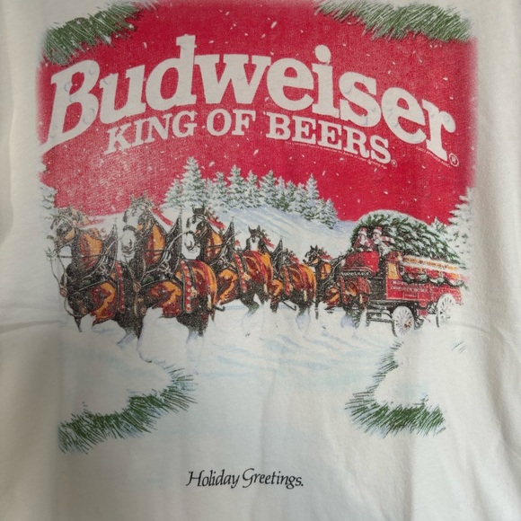 NWT Abercrombie Budweiser Holiday Tee - Picture 3 of 4